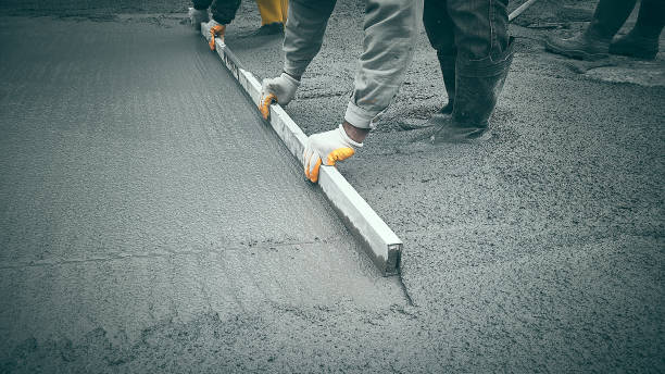Best Concrete Flooring Contractor  in Pierz, MN